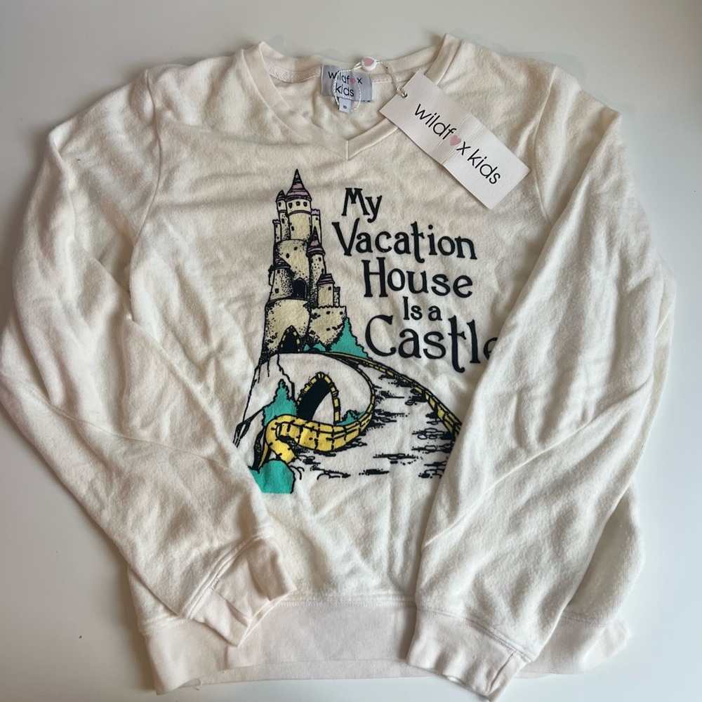 - WILDFOX KIDS SWEATER